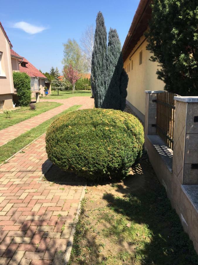Silentium Garden Apartman Sárvár 外观 照片